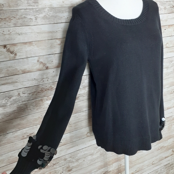 Michael Kors Long Sleeved Embellished Sweater 282 - Picture 2 of 8